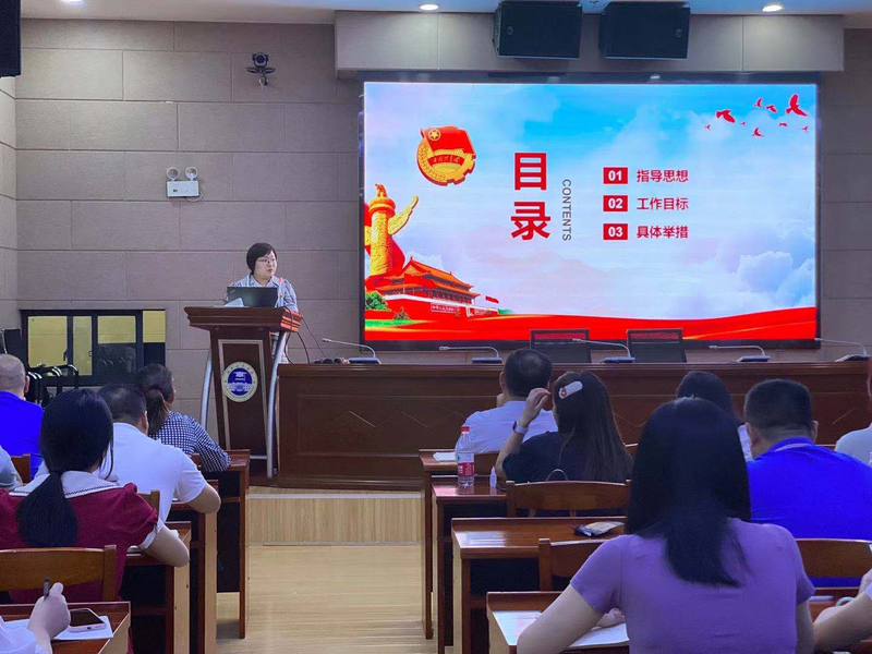 1631169736343031130.jpg 丁雪.jpg